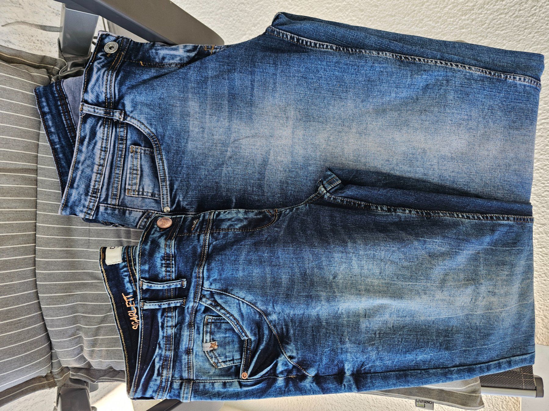 Cecil Jeans: 2 Cecile-Jeans Gr. 34 – Usato da Sirnach venduto da Grm5 9