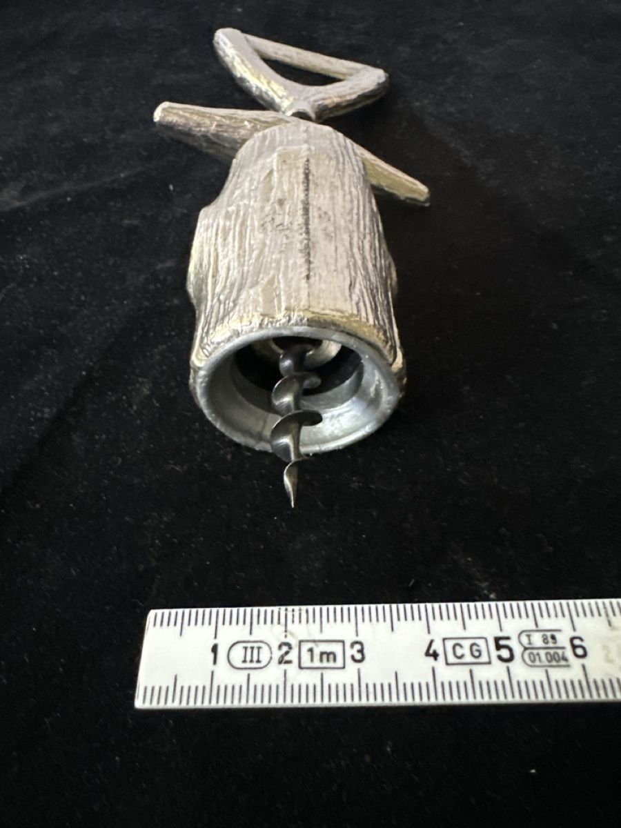 Flaschenöffner & -verschlüsse: Massiver Flaschenöffner  – Gebraucht aus Zürich von Chaeffeler 2
