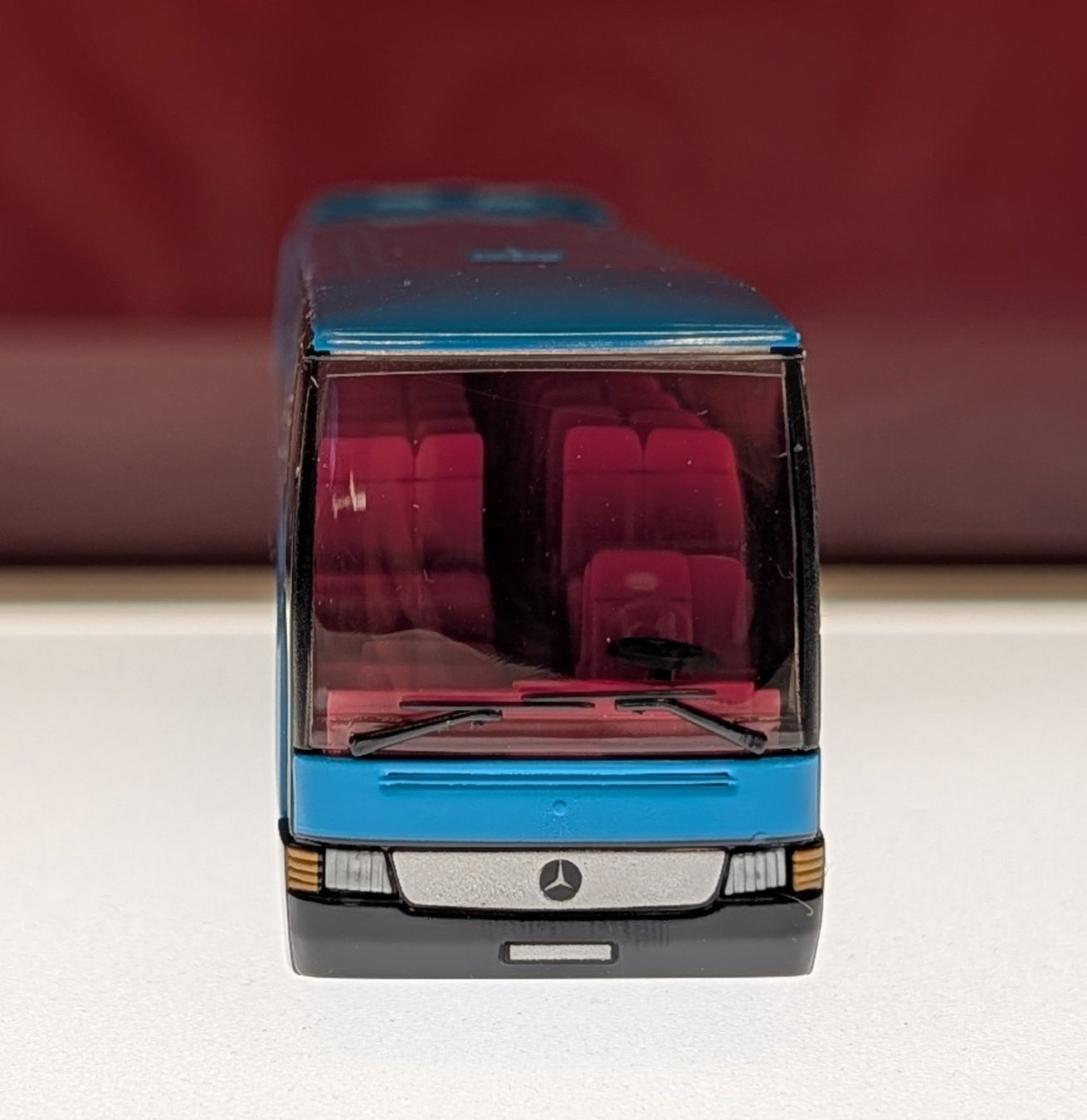 Wiking Voitures modèles: Wiking MB Reisebus H0/1.87 – D'occasion à Reinach BL par angus74 2