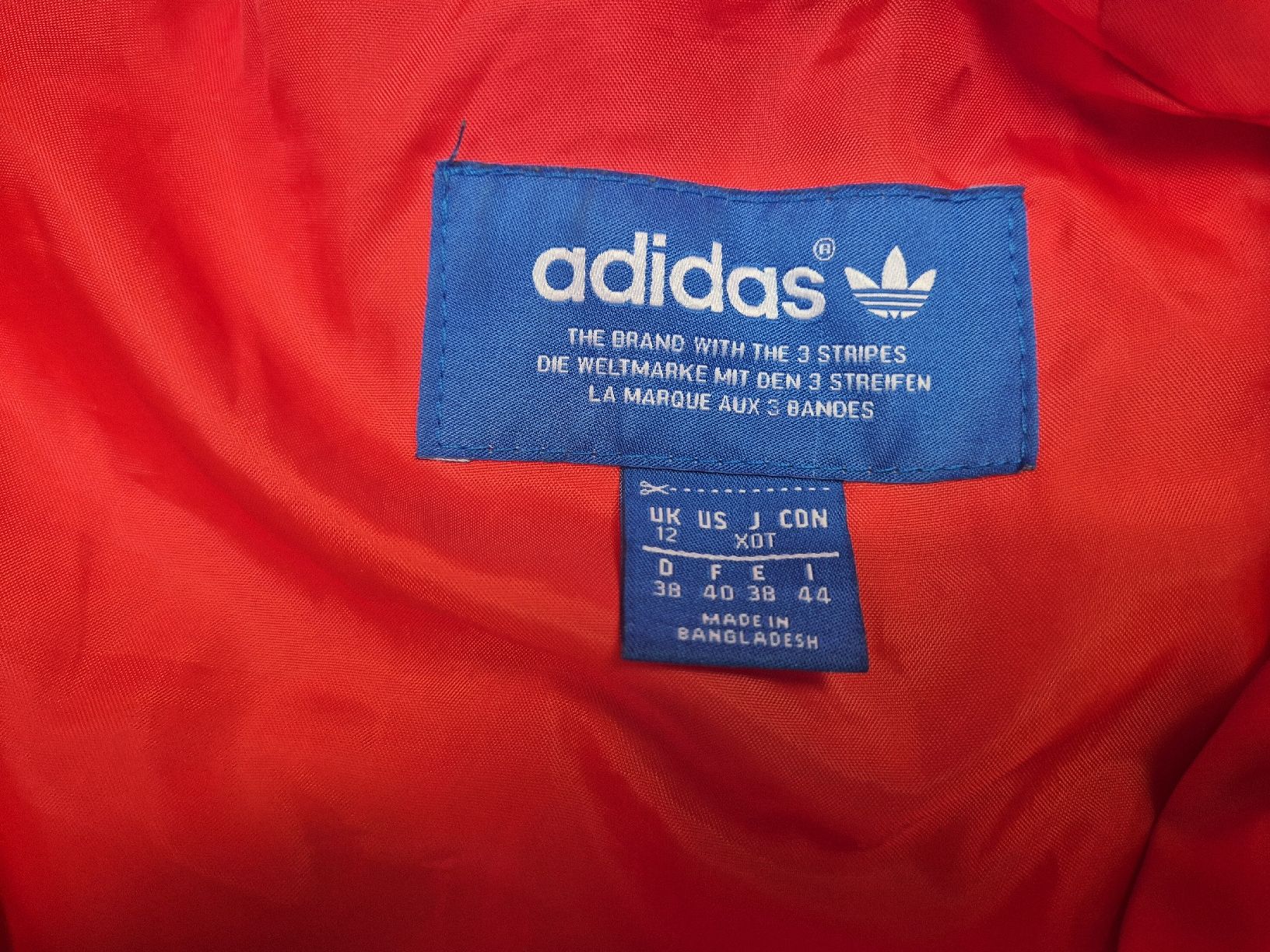 Adidas Giacche: Rare Adidas 2013 Daunenjacke Grösse S – Nuovo (secondo la descrizione) da St. Gallen venduto da CaliSunshine 3