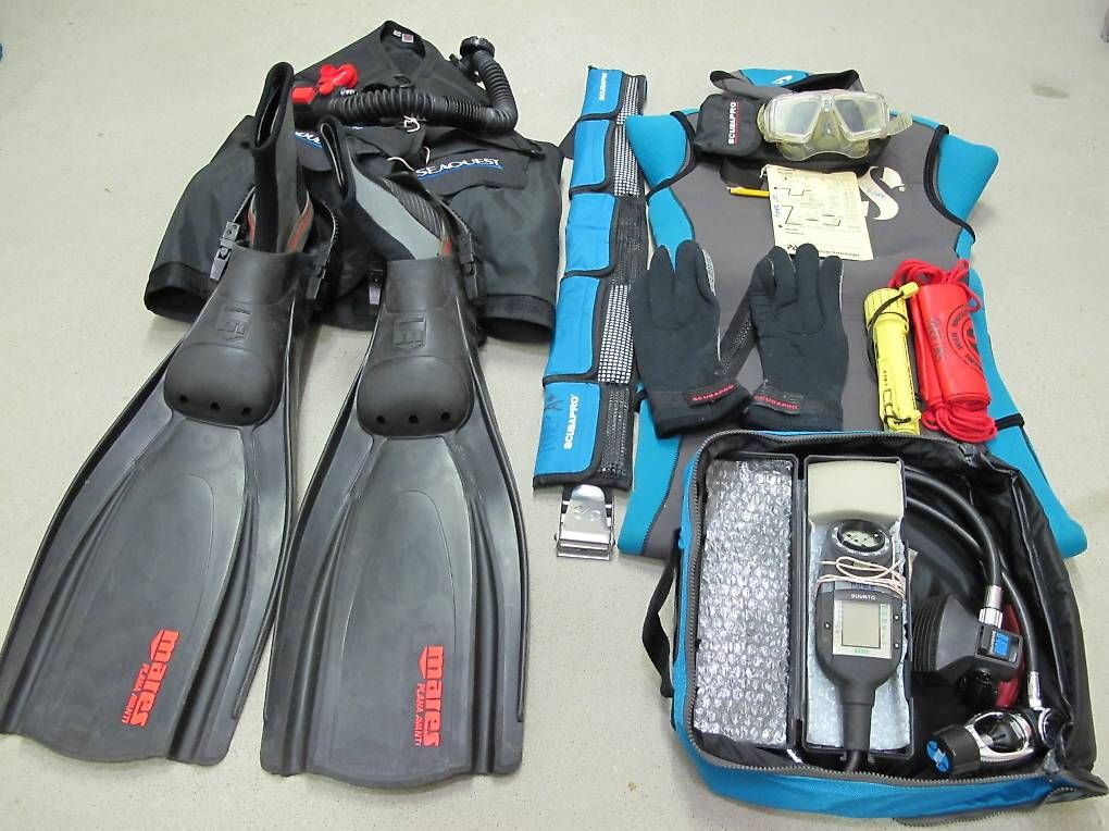 Scubapro Mute per immersioni: Tauch-Ausrüstung kpl – Usato da Gutenswil venduto da urs_55ng