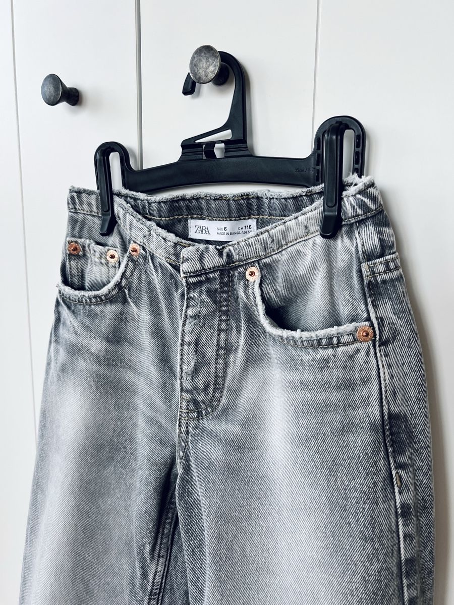 Zara Pantaloni: Zara, Weite Jeans, 116, grau – Usato da Burgdorf venduto da rulan