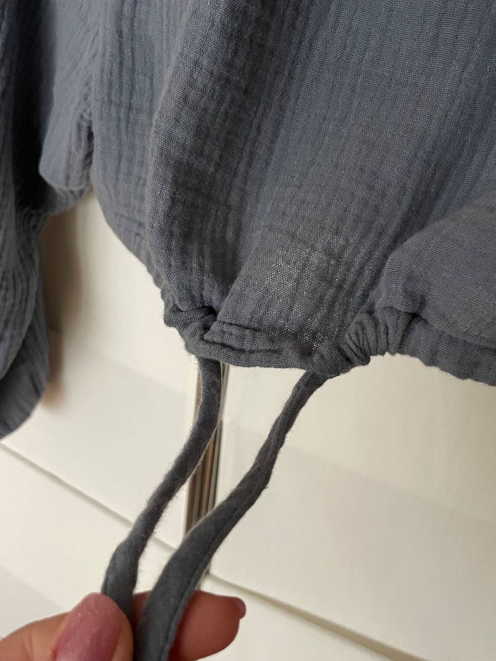 Camicette: ALLES RAUS Musselin Bluse – Usato da Kloten venduto da simones.thriftshop 2