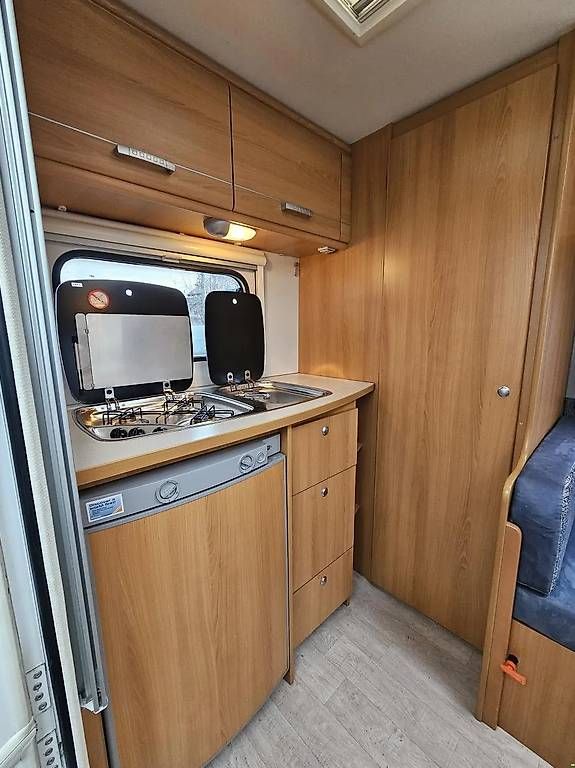 Camping Fahrzeuge: Wohnwagen Caravelair mit Mover! – Gebraucht aus Recherswil von Caravan-EmmE 4