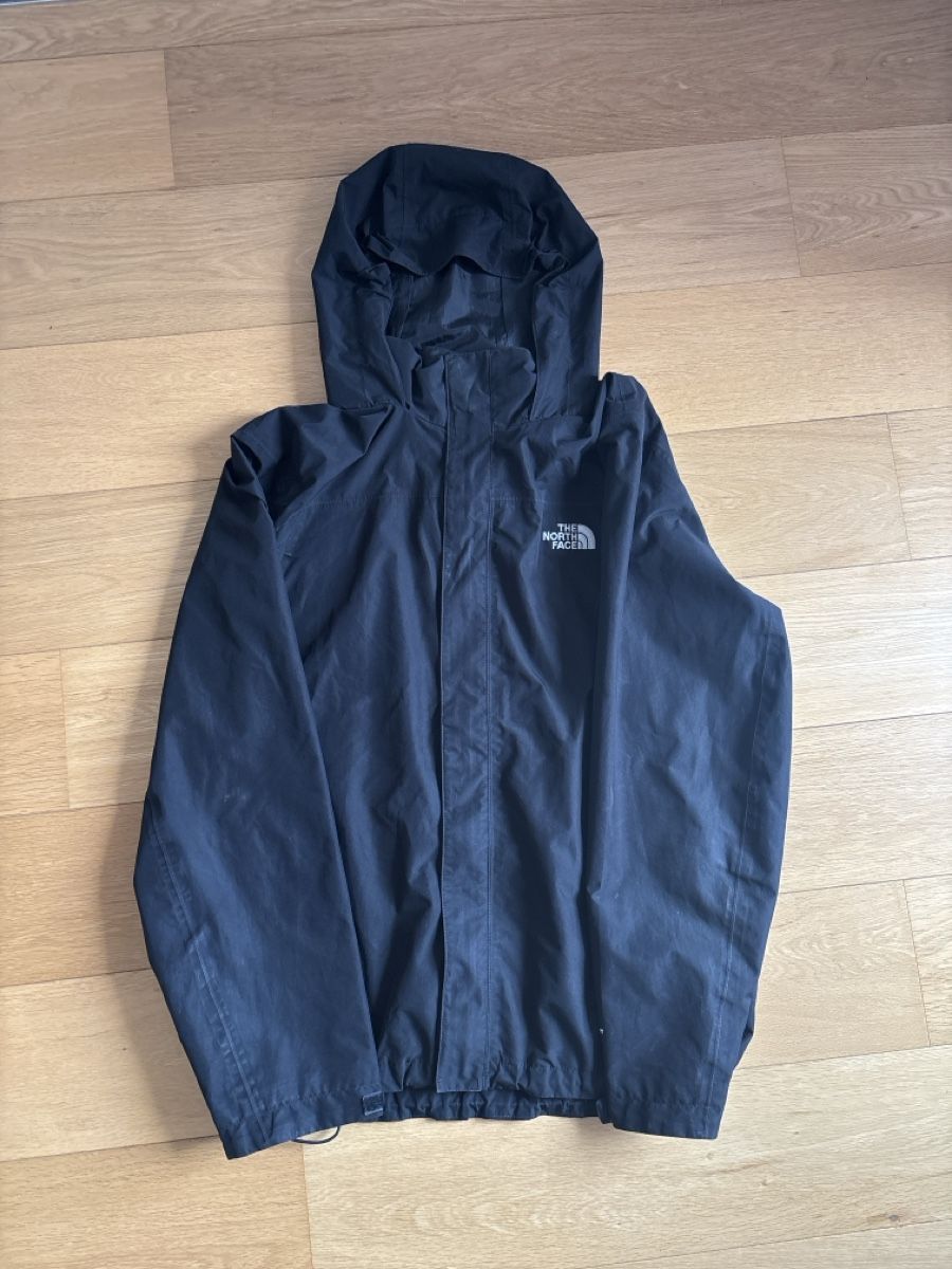 North Face Vestes: The North Face Jacke Schwarz – D'occasion à Effretikon par StoneIsland8604
