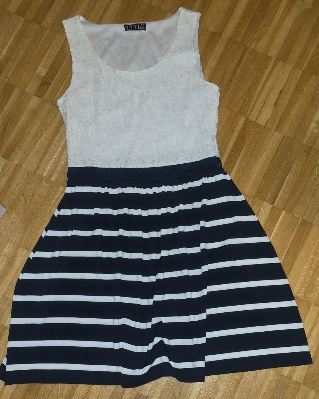 Lotti di vestiti: Second Hand Shorts/Rock/Kleidchen Gr. 36 – Usato da Seuzach venduto da Verano_2026 3