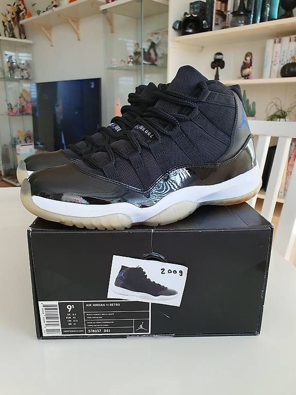 Scarpe da uomo: Nike Air Jordan 11 "Space Jam" 2009 Grösse 43 – Usato da Windisch venduto da Xabeba