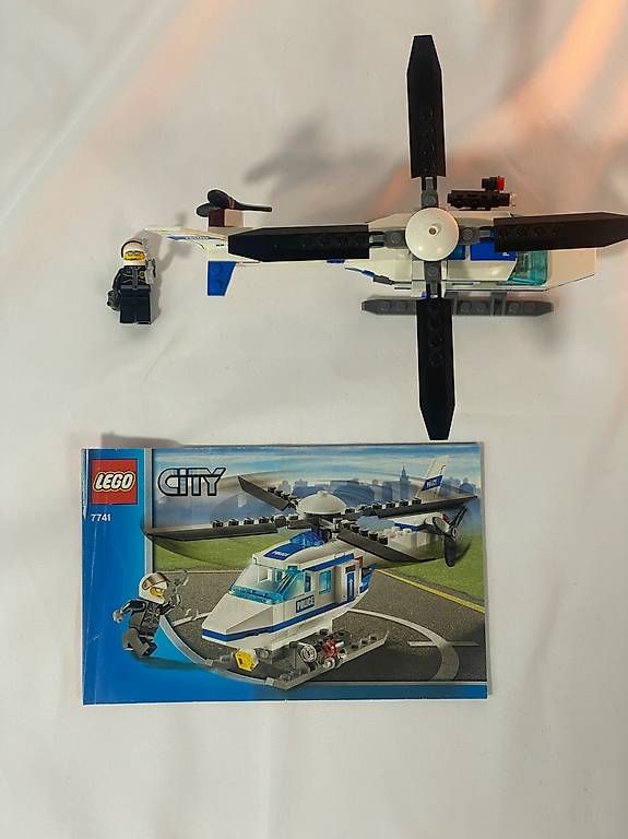 Giocattoli: Lego Polizeihubschrauber (7741) – Usato da Zürich venduto da CNM_Ricardo 1