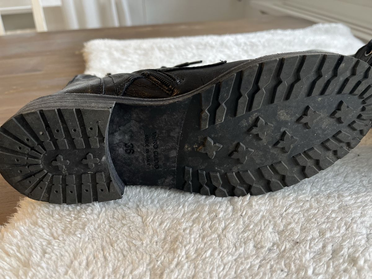 Chaussures femmes: Leder Stifletten – D'occasion à Tagelswangen par Gizzmo..77 4