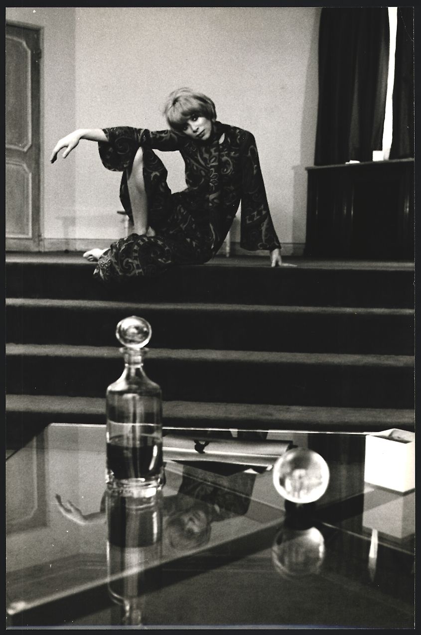 Fotografie & Manifesti: Fotografie Schauspielerin Mireille Darc  – Usato da Berlin venduto da bartko-reher