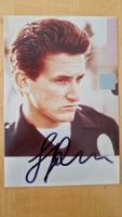 Sean Penn, Originalautogramm auf Foto in Farbe