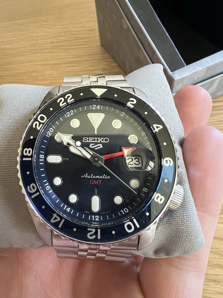 Seiko Orologi: Seiko 5 GMT Pepsi .- NEW! – Nuovo (secondo la descrizione) da Zürich venduto da mvique 7