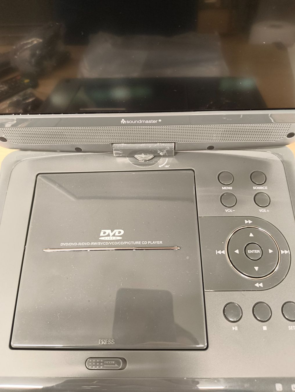 Lettore multimediale portatile: Soundmaster Tragbarer DVD Player PDB1960 – Usato da Basel venduto da bk_brockibasel 4