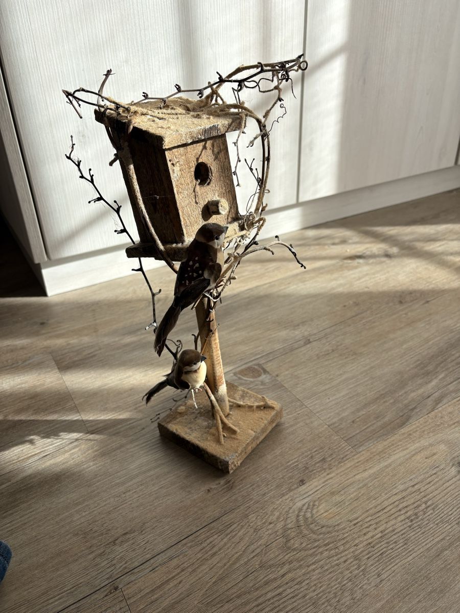 Tutte le decorazioni: Décoration : nichoir et oiseaux décoratifs – Usato da Zweisimmen venduto da Domii 1