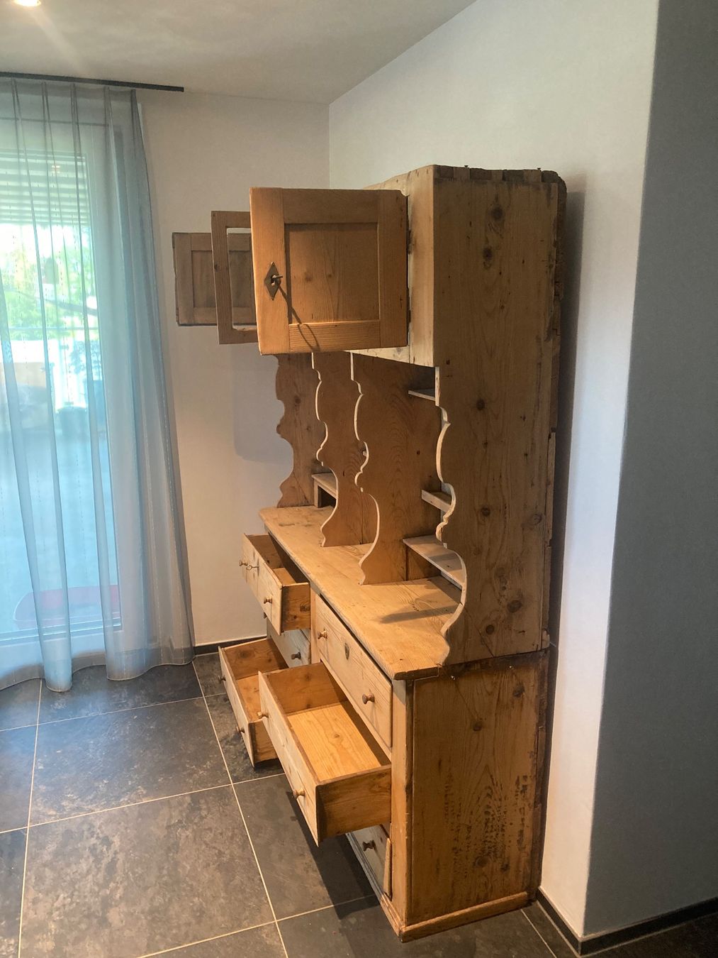 Credenze: Holzbuffet – Usato da Rorschach venduto da Loonimuh 3