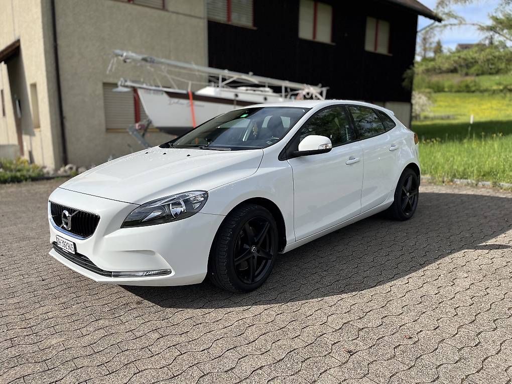 Volvo Autos: Volvo D3 (2016) - ab MFK – Gebraucht aus Schwerzenbach von exanios 3