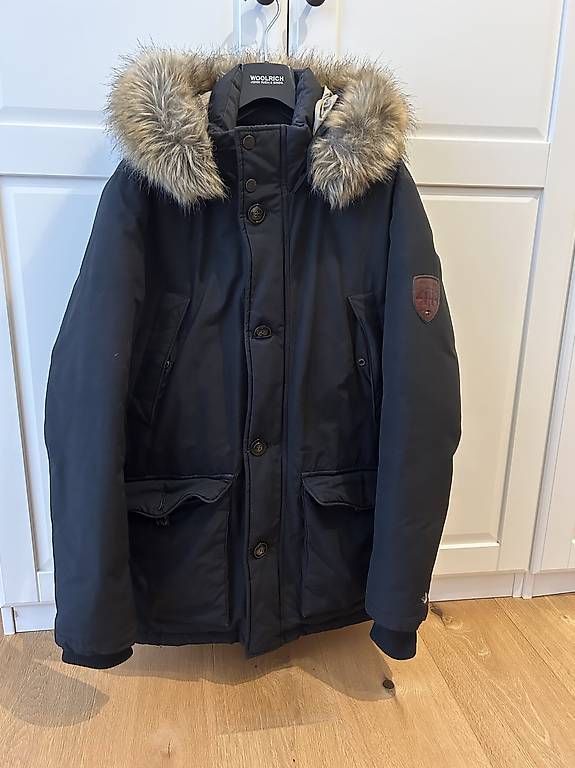 Tommy Hilfiger Giacche: Tommy Hilfiger Winterjacke – Usato da Oberbipp venduto da Dome15
