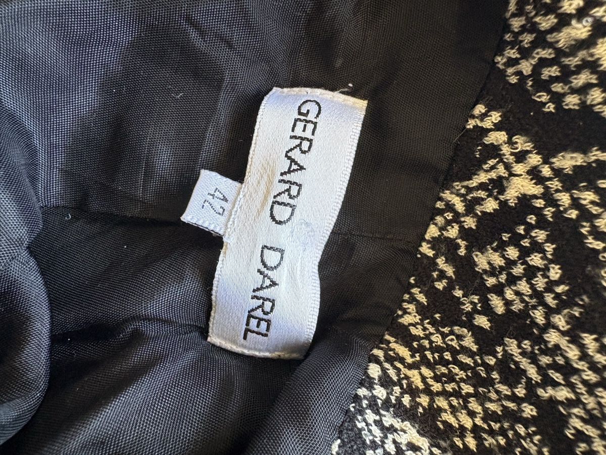 Gérard Darel Giacche: Blazer femme, imprimé serpent – Usato da Bern venduto da GabrielleHe 1