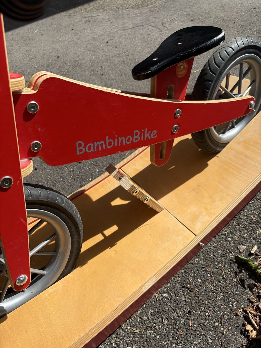 Véhicules pour enfants: BambinoBike mit Wippe – D'occasion à Wettswil par koebi2009 1