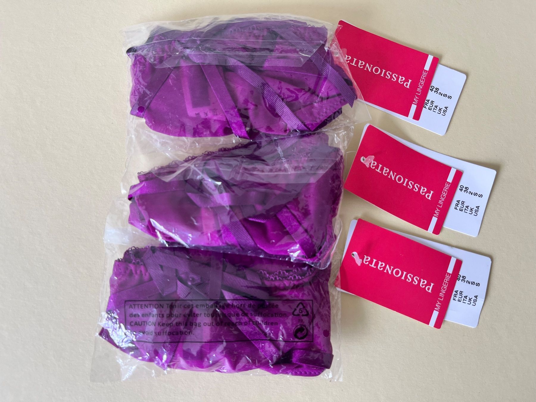 Passionata Altra biancheria intima: String PASSIONATA, Grösse 38, Violett  3 Stück – Nuovo e nell'imballaggio originale da Rudolfstetten venduto da gst_g7xl