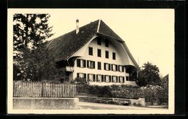 Foto-AK Biglen, Villa mit Frontverkleidu