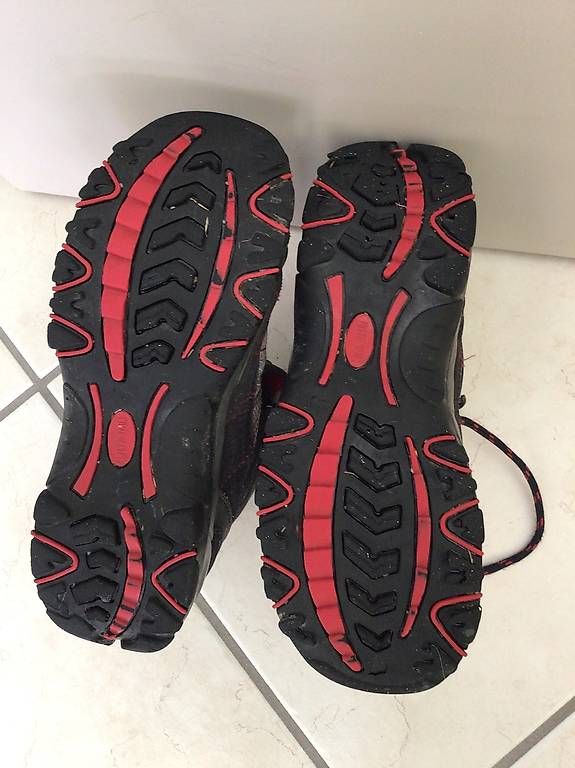 Trevolution Scarpe per ragazzi: Trevolution Wanderschuhe Größe 34 – Usato da Zimmerwald venduto da wuff81 3
