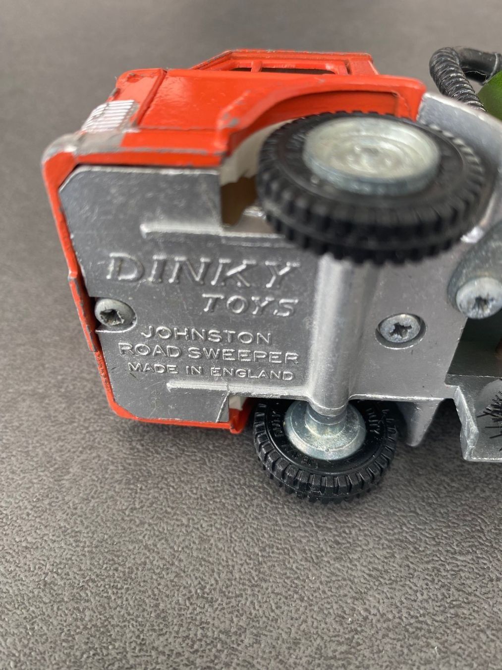 Dinky Toys Modellini d'auto: Dinky Toys Ford Johnston Road Weeper – Usato da Meyrin venduto da Abac007 5