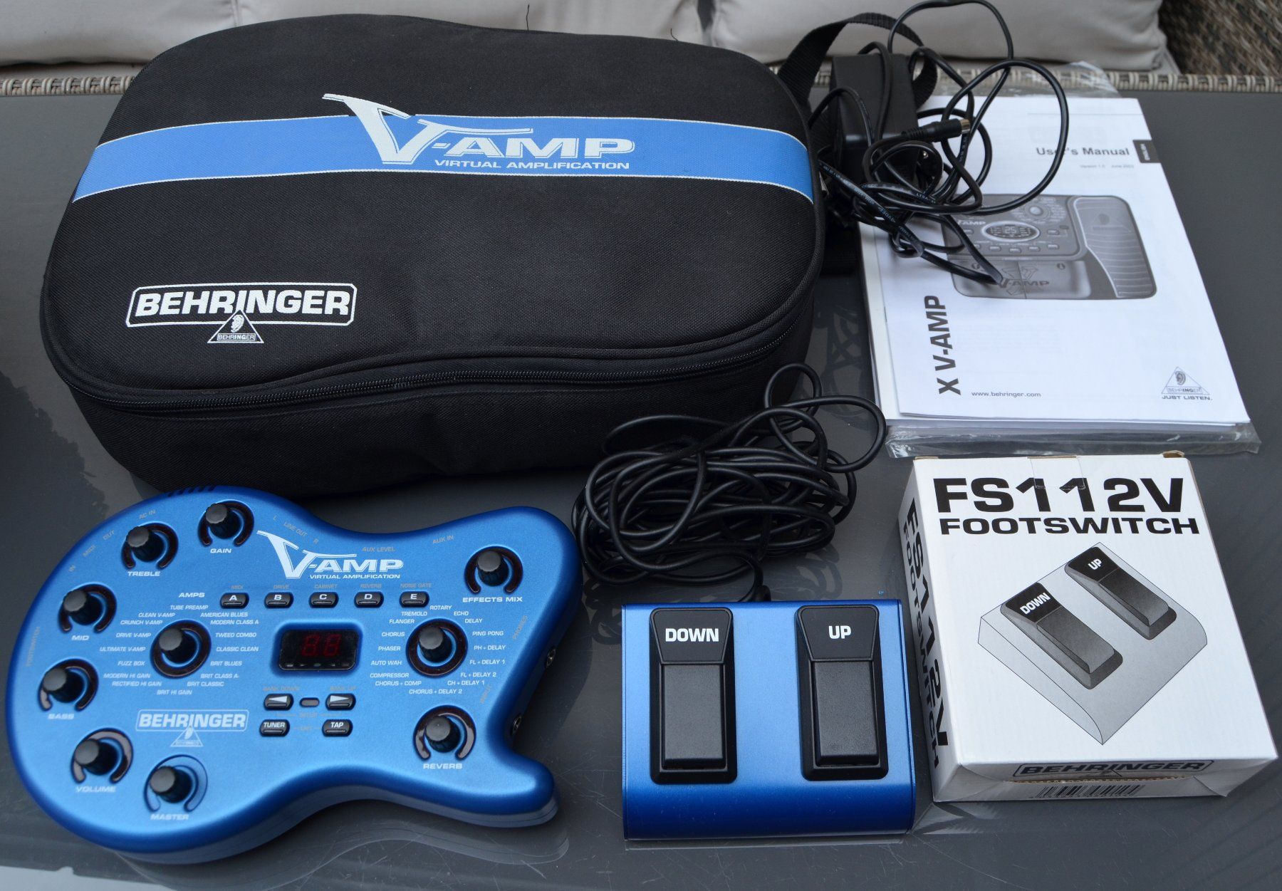 Behringer Strumenti musicali: Behringer V-AMP 2 Gitarreneffekt /effet de guitare processor – Usato da Collonges venduto da arashee