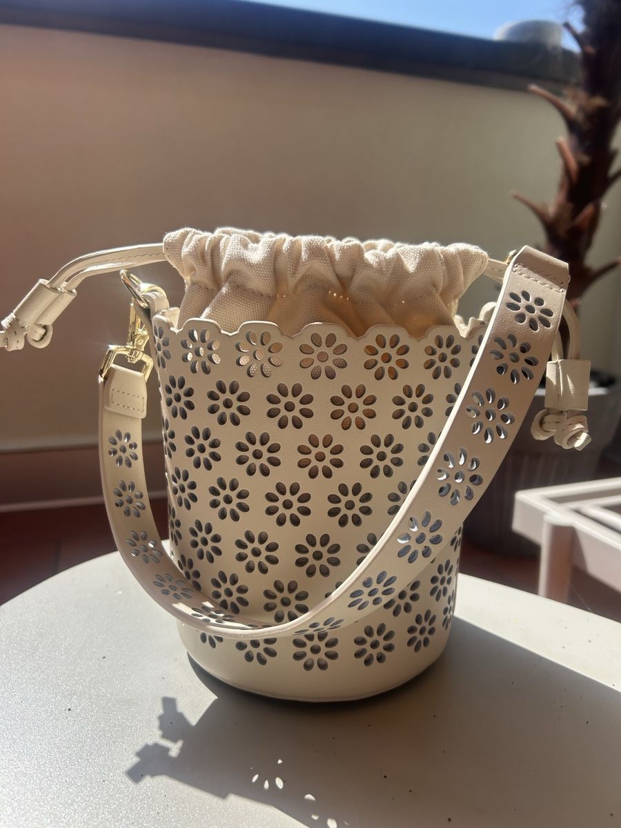 Maje Borse da donna: Tasche von MAJE,neuwertig  – Nuovo (secondo la descrizione) da Möhlin venduto da seerose6