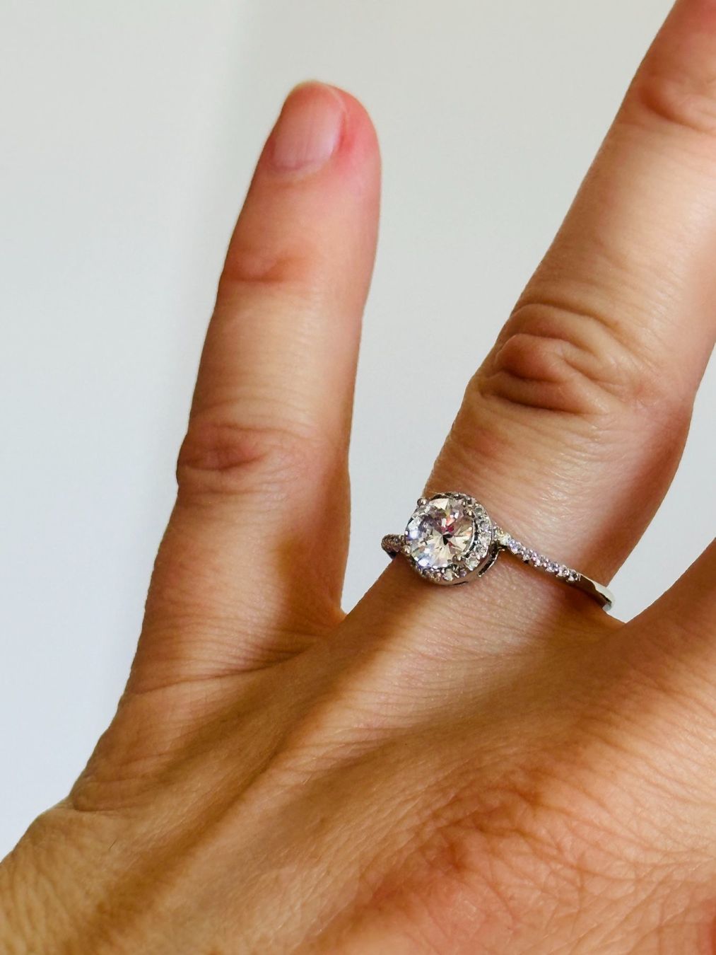 Anelli: Bague élégante avec zircone cubique - Taille 56 – Nuovo e nell'imballaggio originale da Genève venduto da AGBERG 3