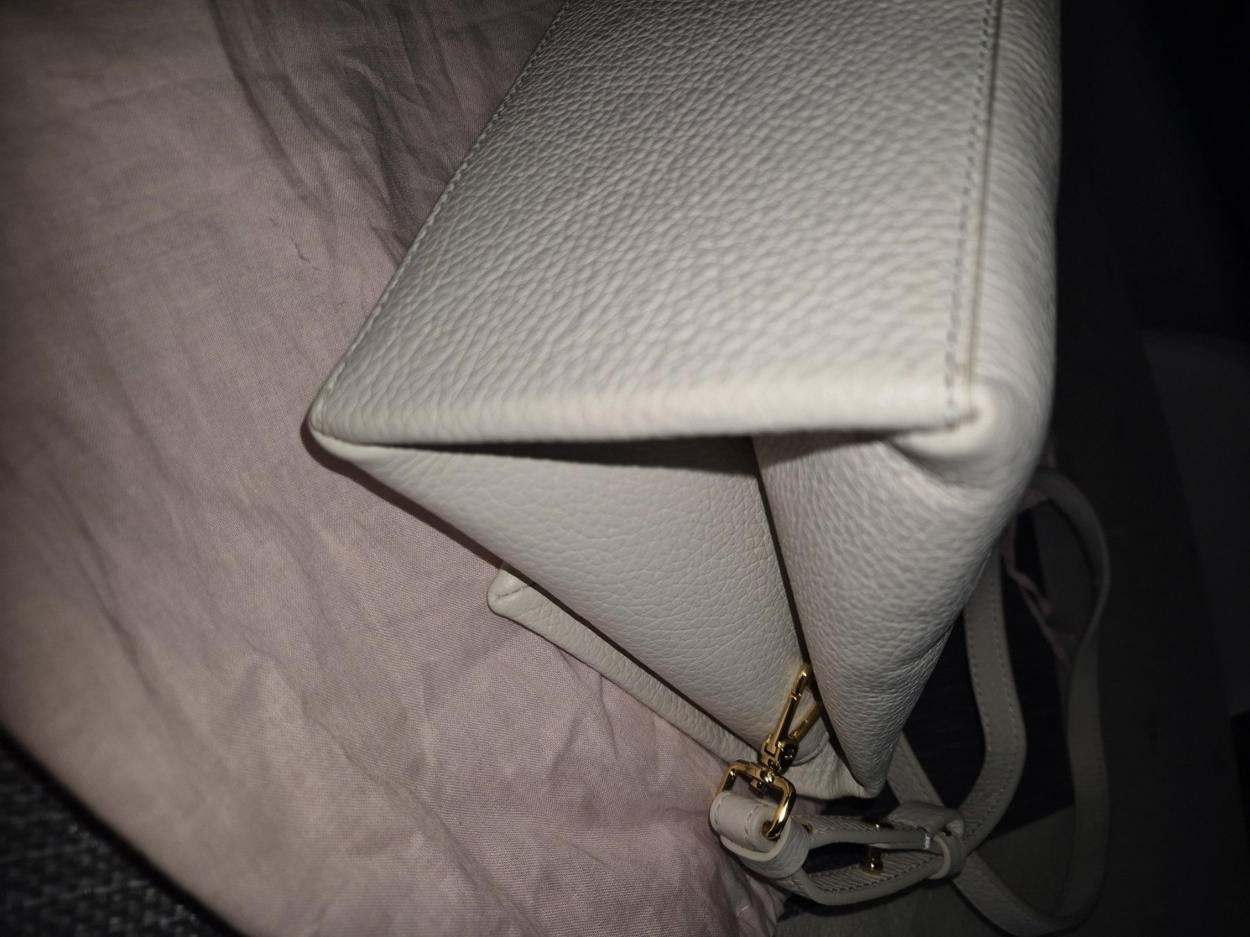 Coccinelle Borse da donna: Coccinelle Ledertasche in Creme – Usato da Amriswil venduto da cesosa 9