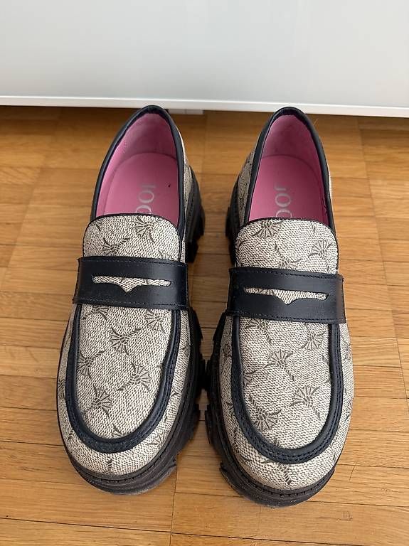 Scarpe da donna: Joop! Loafer / Slipper Gr. 37 – Usato da Altendorf venduto da Misslizzy 1