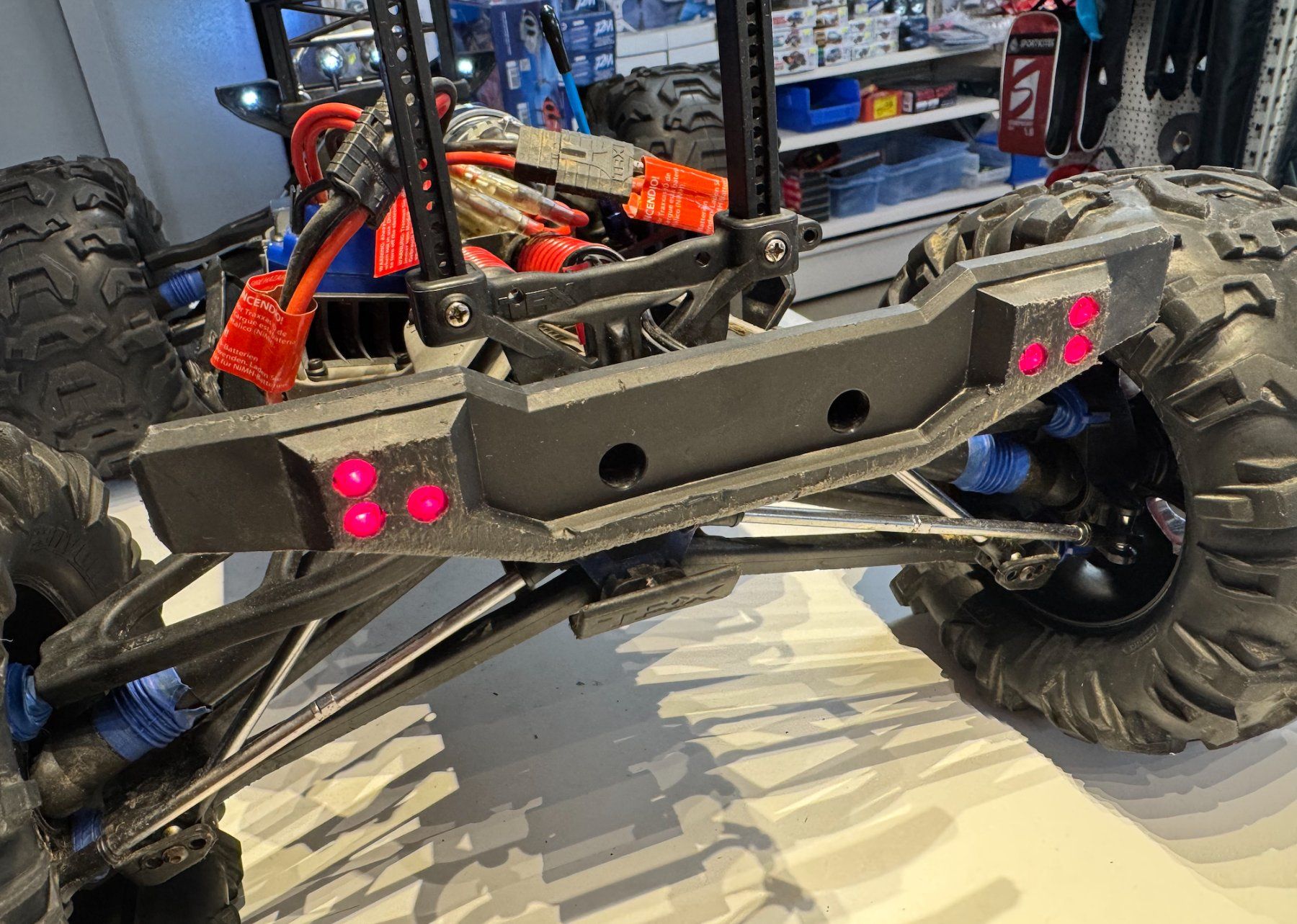 Traxxas Modellismo RC: Traxxas Summit 1/10 4x4 crawler rc + option – Usato da Lausanne venduto da Techobby 8