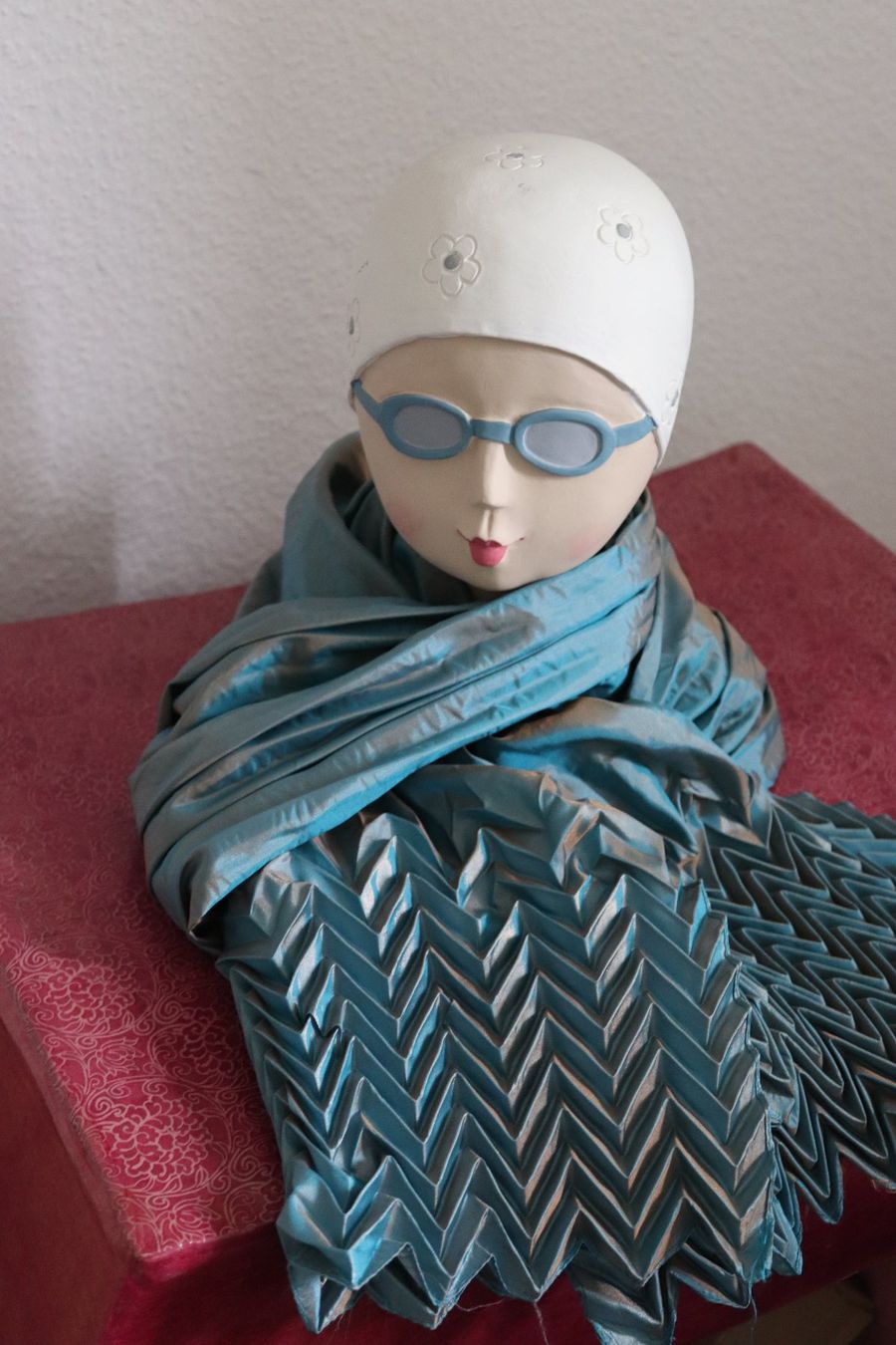 Foulards, Tücher & Schals: Écharpe plissée bleu irisé – Gebraucht aus Biel/Bienne von poison60 2