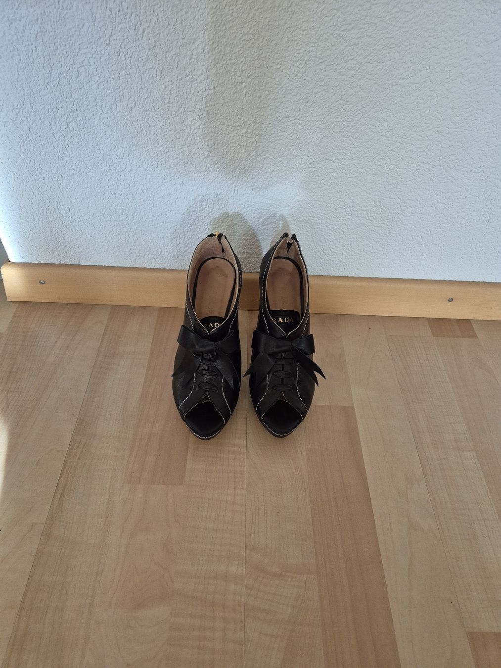 Damenschuhe: Schwarze Peeptoe Gr.35 – Neu (gemäss Beschreibung) aus Zürich von Sami78 1
