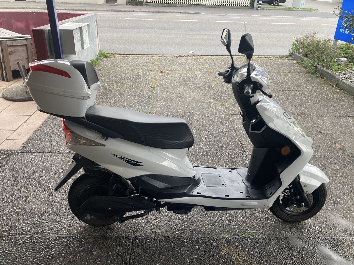 Scooter: Elektroroller  – Usato da Belp venduto da Cikarus 2