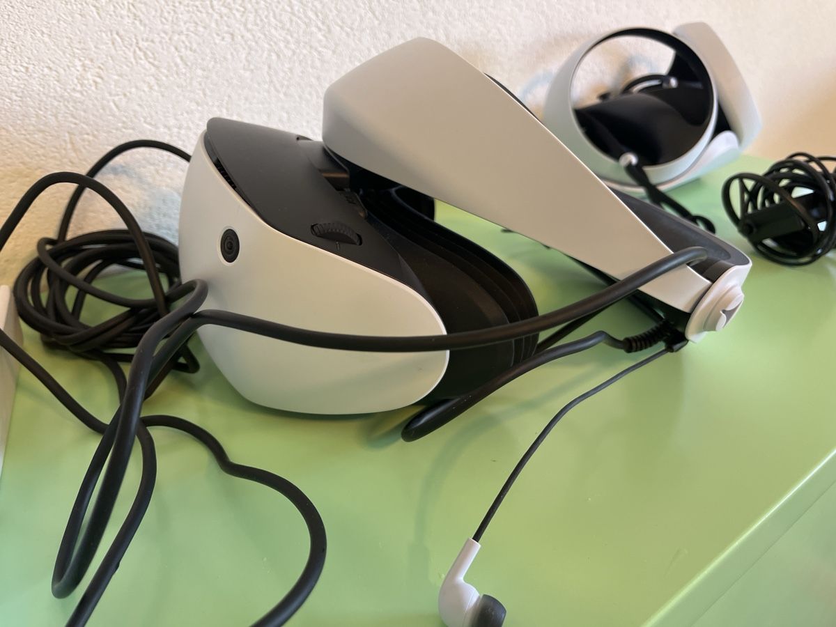 Sony VR Brille: Sony PlayStation VR2 Horizon Bundle code jeu déjà utilisé  – Gebraucht aus Alle von satellite-1608 9