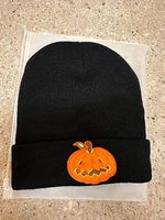 Bonnet noir Halloween citrouille brodée