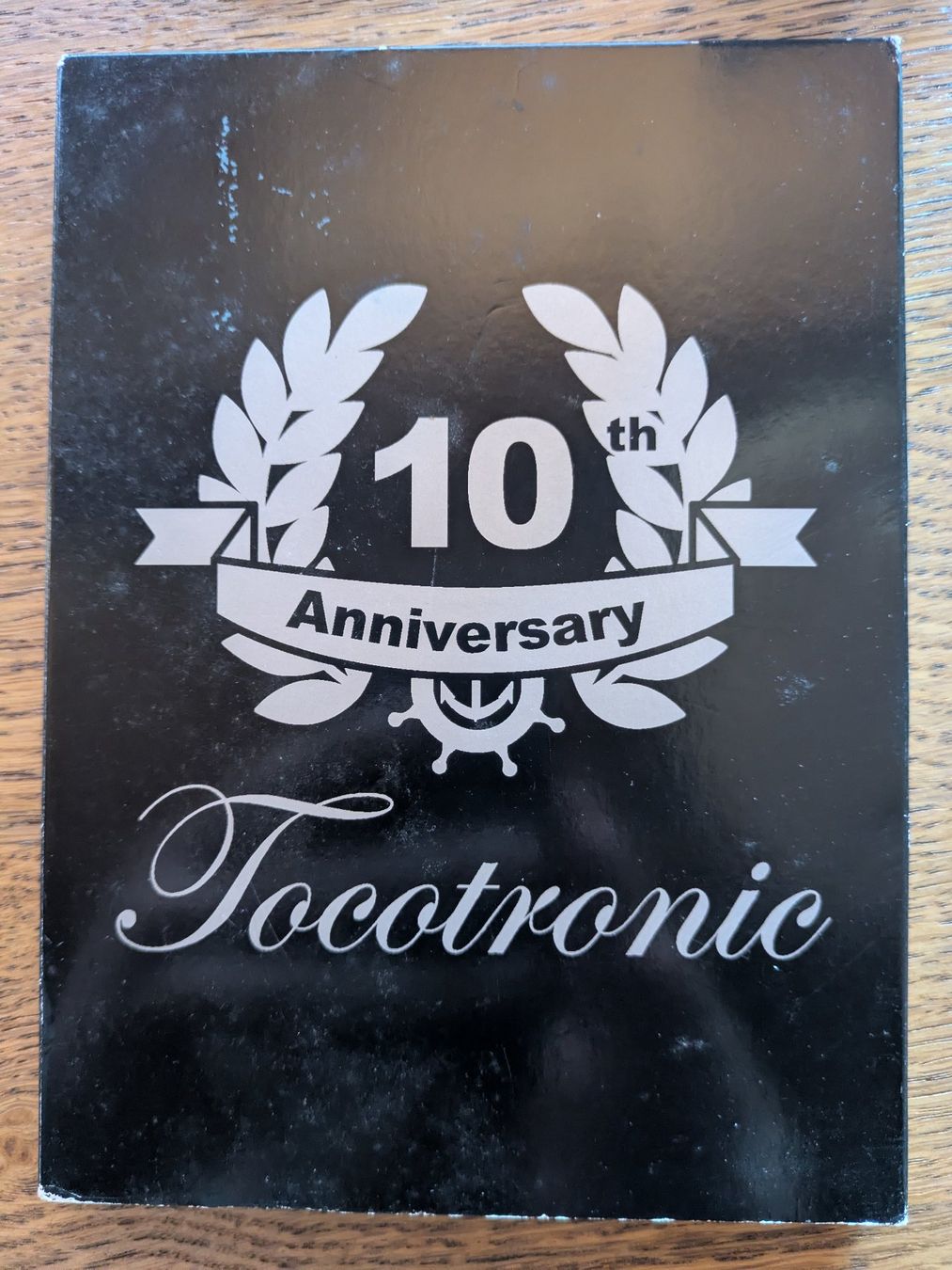 Tutti i DVDs: TOCOTRONIC 10 Years Anniversary Edition DVD & CD Sammlers... – Usato da Männedorf venduto da Pacer19