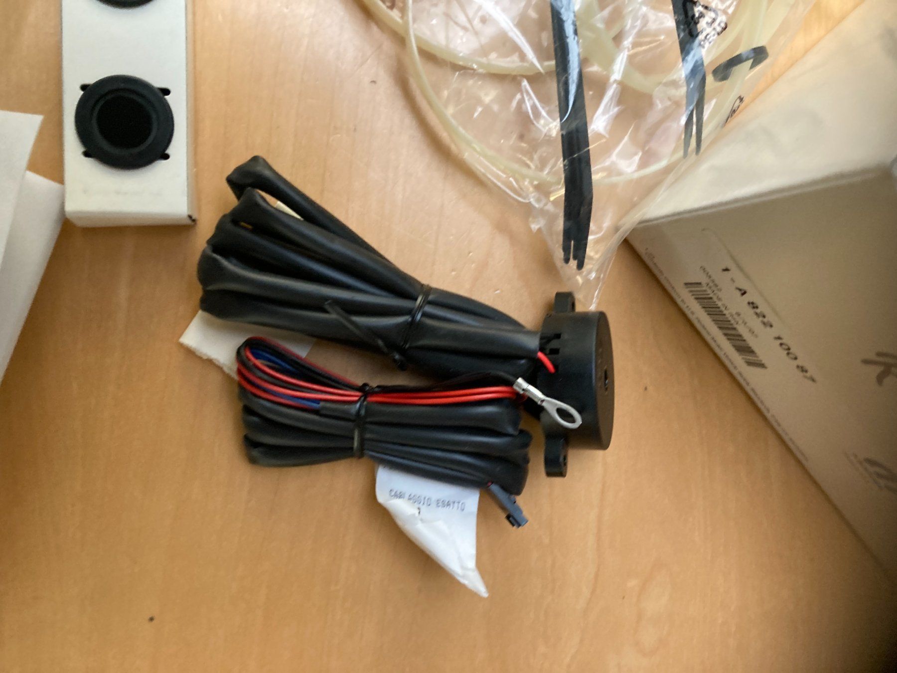 Jeep Alle Autoersatzteile: Jeep Grand Cherokee Chrysler 82210087 Park Distance Sensor – Neu und originalverpackt aus Cham von WB2223 2