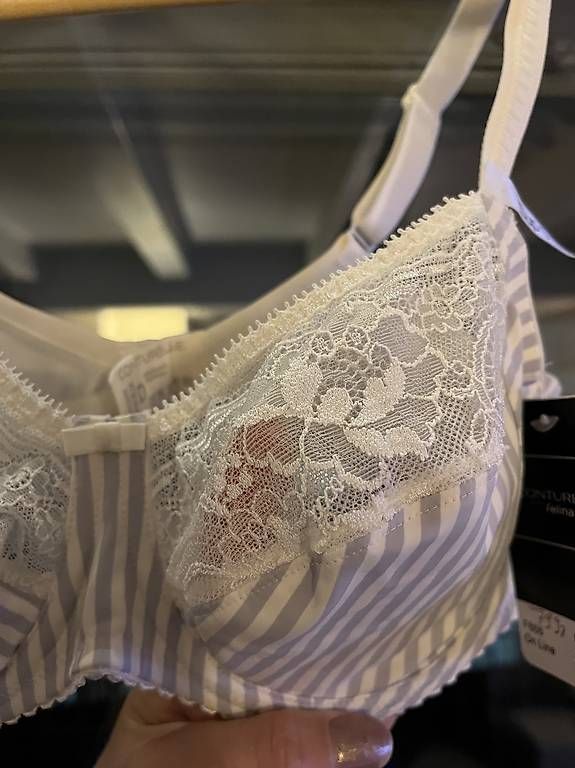 Altra biancheria intima: NEU: Dessous / BH in weiss/grau gestreift – Usato da Zürich venduto da cel_cw9k 2