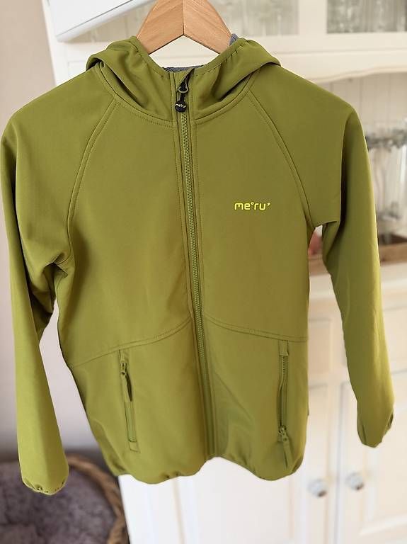 Vestes & Manteaux: Softshelljacke 152 von Meru – D'occasion à Otelfingen par che_26d5