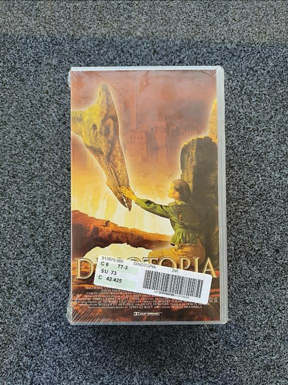 Tutti i VHS: Dinotopia Vhs Film Neu – Usato da Herznach venduto da kayley09