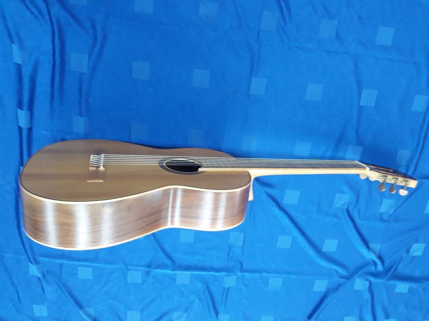 Strumenti musicali: Konzertgitarre Pro Tierra Sanchez Spain – Usato da Degersheim venduto da Alphi 2
