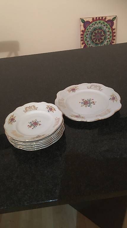Set di piatti: Piatti vintage  – Usato da Losone venduto da giu_2dtr
