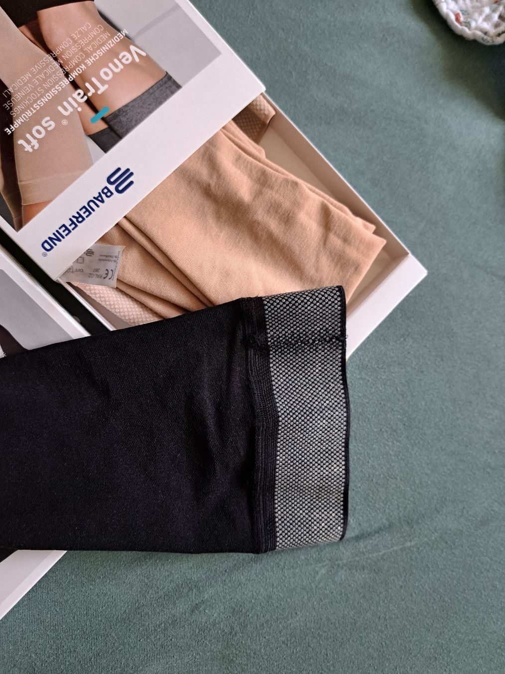Calze & Collant: 2 paar Kompressionsstrümpfe inkl. Handschuhe – Usato da Wabern venduto da jsterls 1