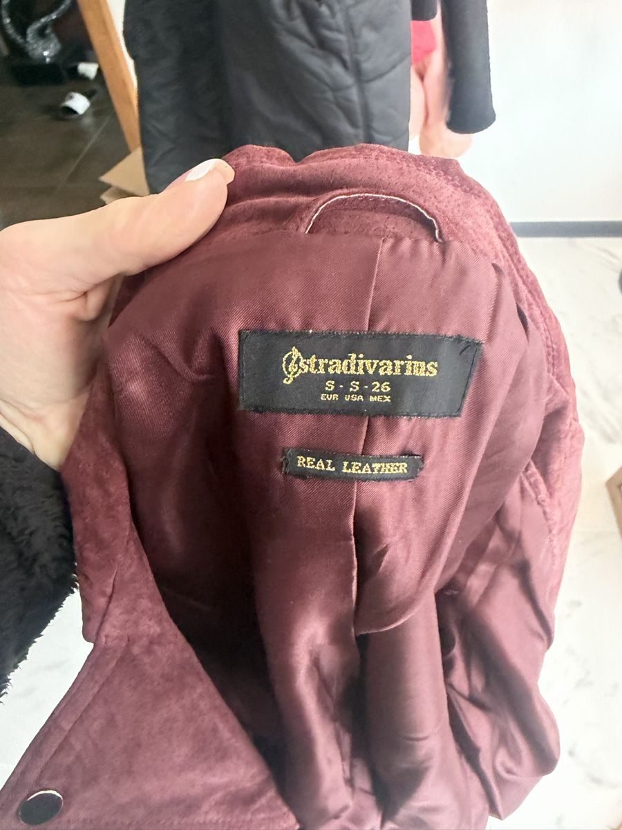 Stradivarius Lotti di vestiti: STRADIVARIUS LEDERJACKE & ROCK SET BORDEAUX S – Usato da Arch venduto da Aga84 5