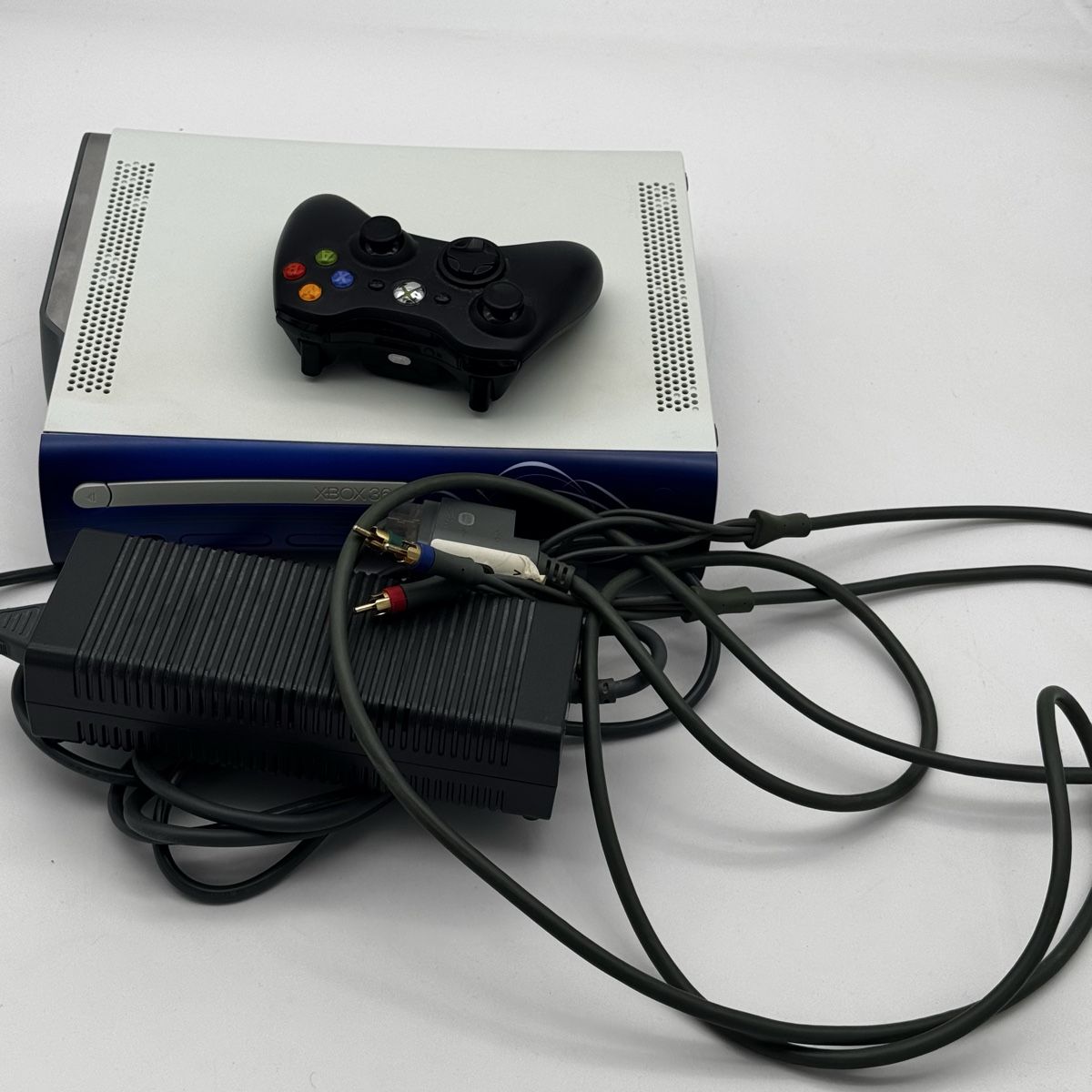Microsoft Console: Xbox 360 Konsole 120GB + Controller + Netzteil – Usato da Kloten venduto da Warehouse81