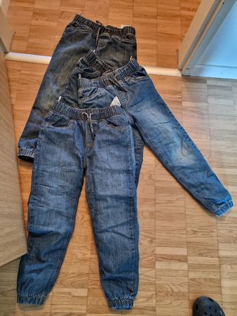 3 Kinder Jeans Hosen gefüttert blau guter Zustand