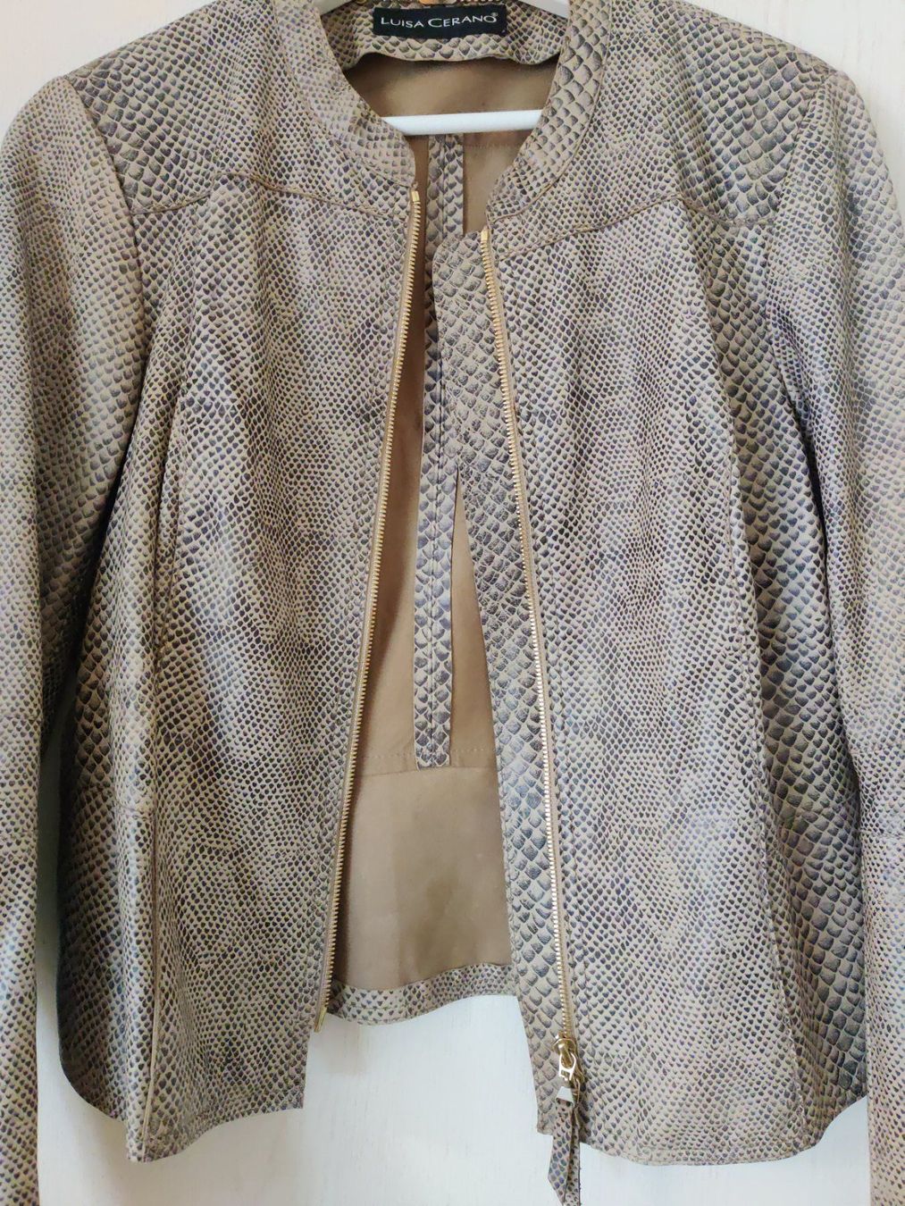 Luisa Cerano Giacche: LUISA CERANO Lammnappa-Lederjacke Schlangenoptik – Usato da St. Gallen venduto da secondhandy111 2